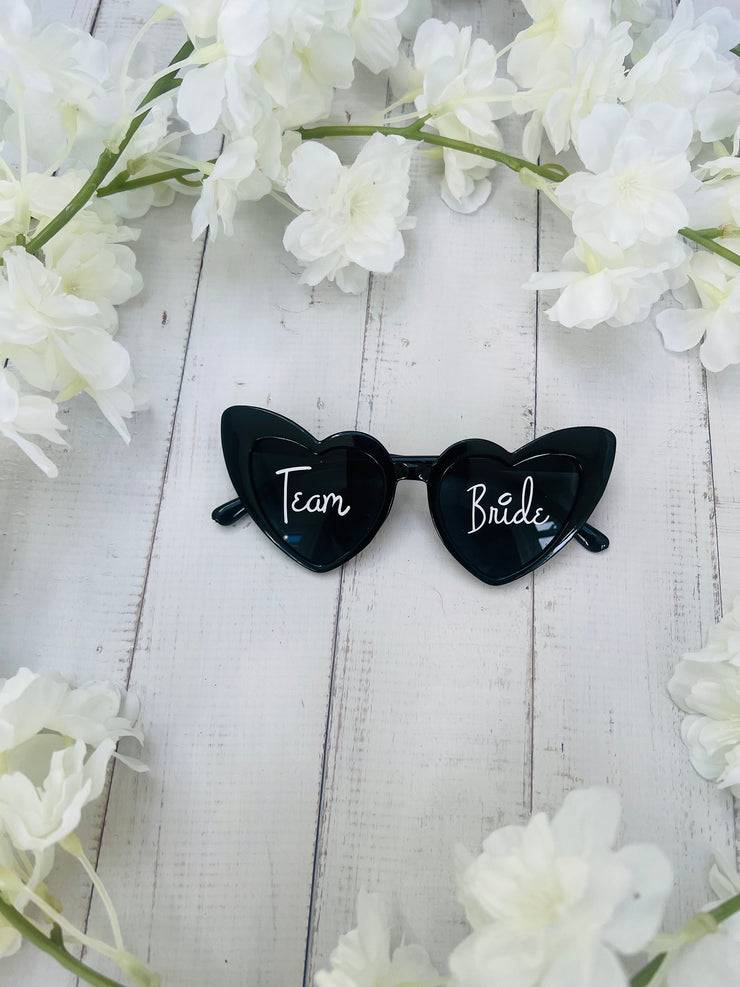 Personalised Bride To Be Sunglasses, Hen Do Sunglasses, Heart Sunglasses, Bachelorette Bridal Shower Sunglasses, Custom Sunglasses, Wedding