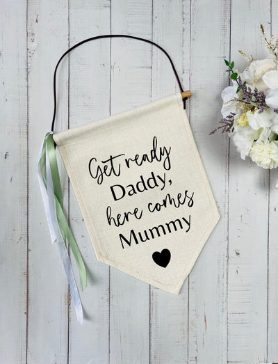 Personalised Wedding Sign, Page Boy Board, Flower Girl Sign, Wedding Aisle Sign, Here comes the Bride, Linen Sign, Daddy here comes Mummy