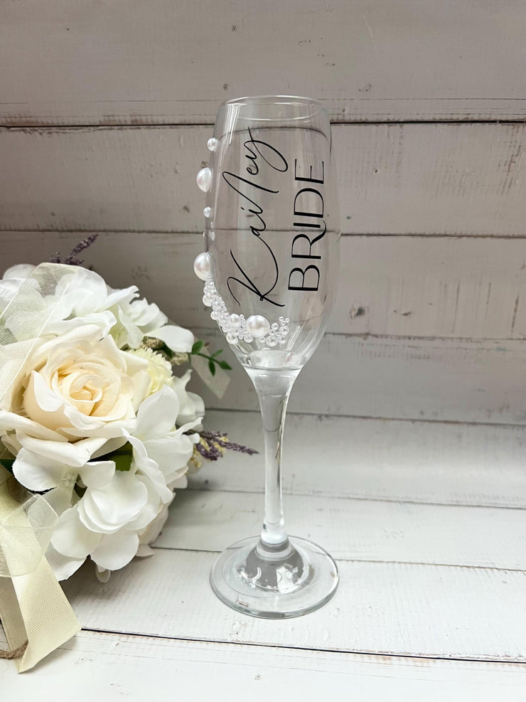 Personalised Bride Champagne Flute, bride to be gift, bride glass, champagne flute, hen do gift, bridal shower gift, Wedding party gift