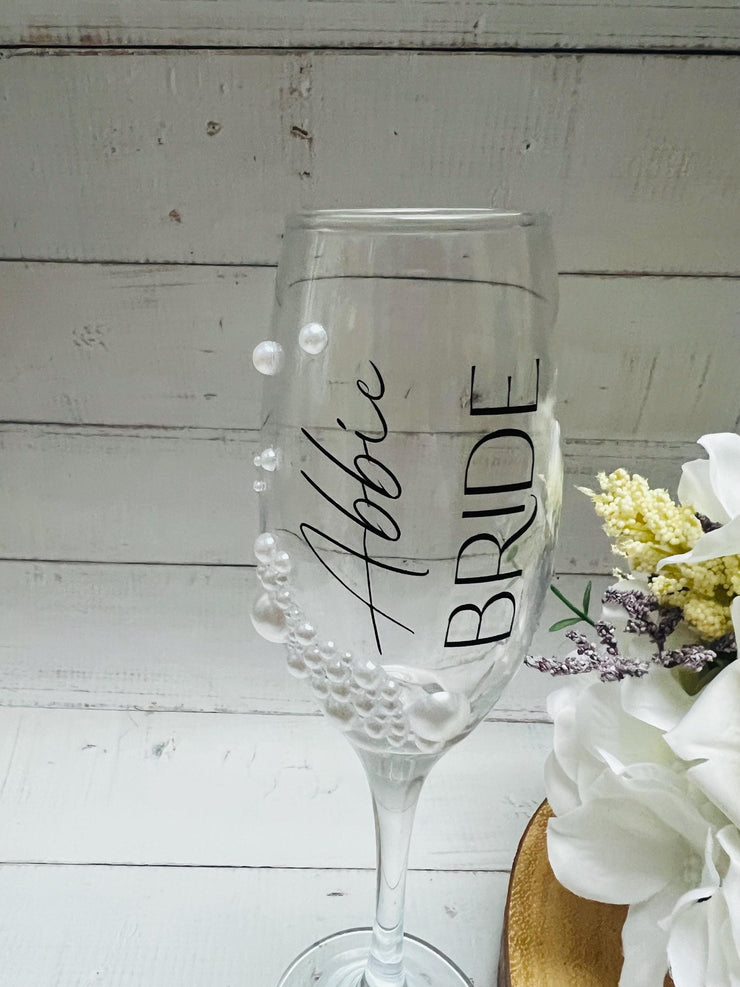 Personalised Pearl Bride Champagne Flute, Bride Groom Glass, bride to be gift, Prosecco flute, Gift for Couple, Personalised Wedding Gift