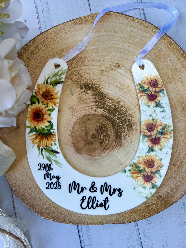 Personalised Lucky Horseshoe Wedding Gift, Sunflower Wedding Decor, Just Married Gift, Wedding Keepsake, Custom Wedding Gift, Good Luck Gift
