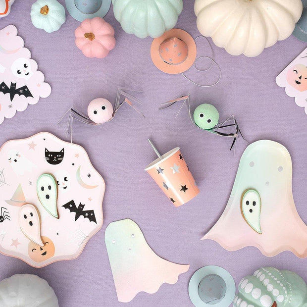 8 Pink Halloween Ghost Plates
